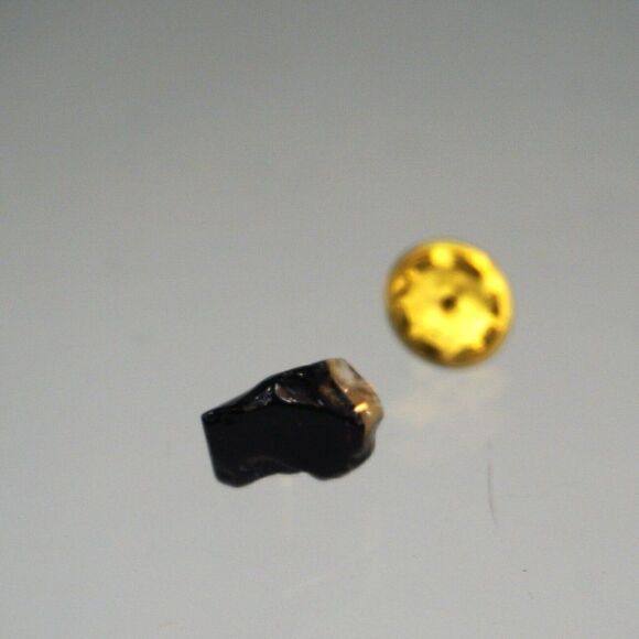 Polished Natural Stone Lapel Pin Tie Tack Unisex Jewelry - Picture 5 of 5